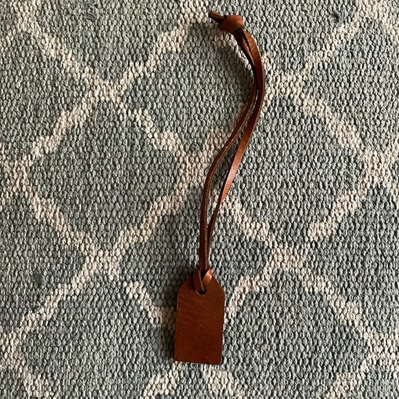 Madewell Leather Bag Charm - Picture 2 of 8